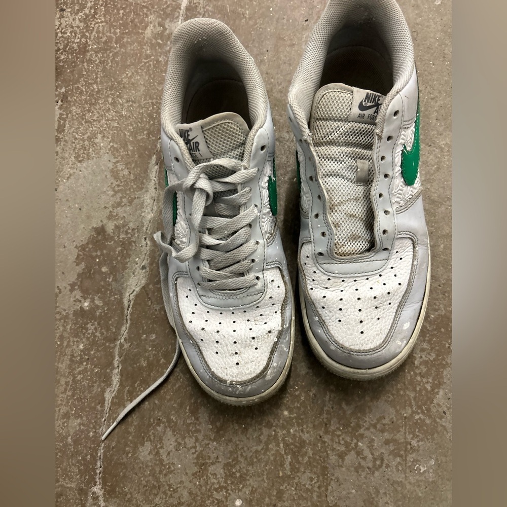Nike Air force‎ obe Sneakers with Green Swoosh